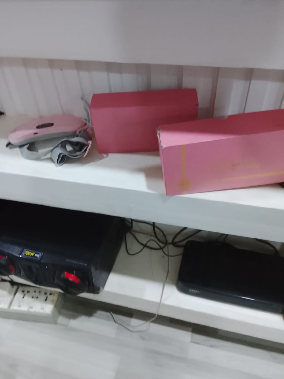 Customer WhatsApp message about HermaFlow relief